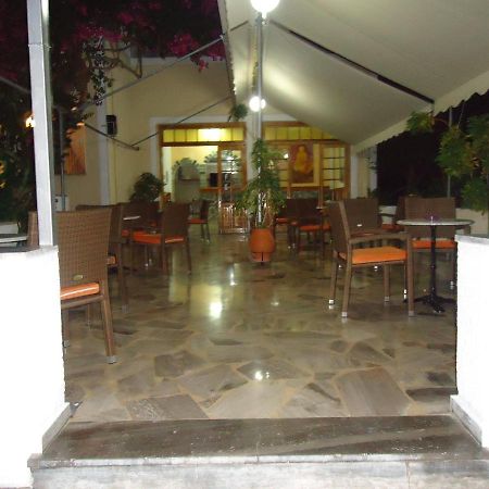 Hotel Sweetmemory Agia Marina  Esterno foto