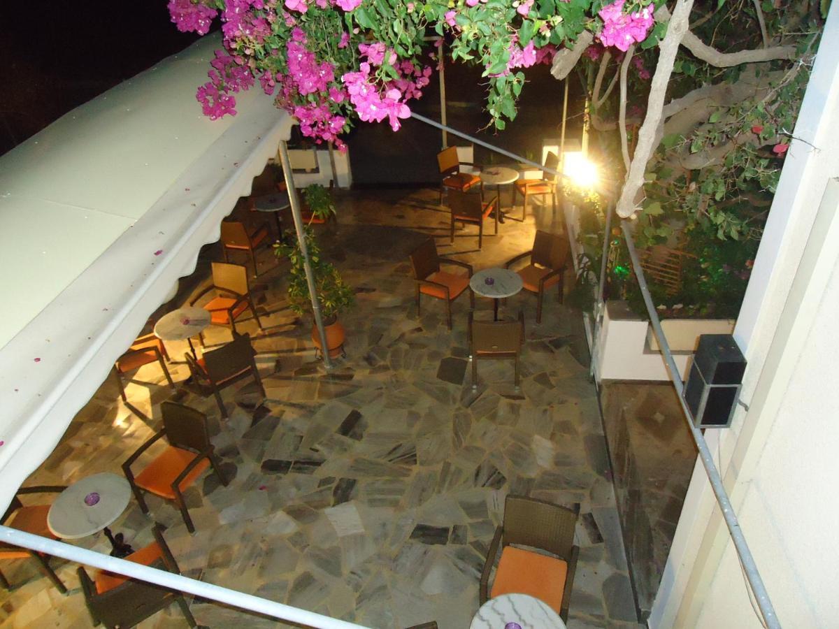 Hotel Sweetmemory Agia Marina  Esterno foto