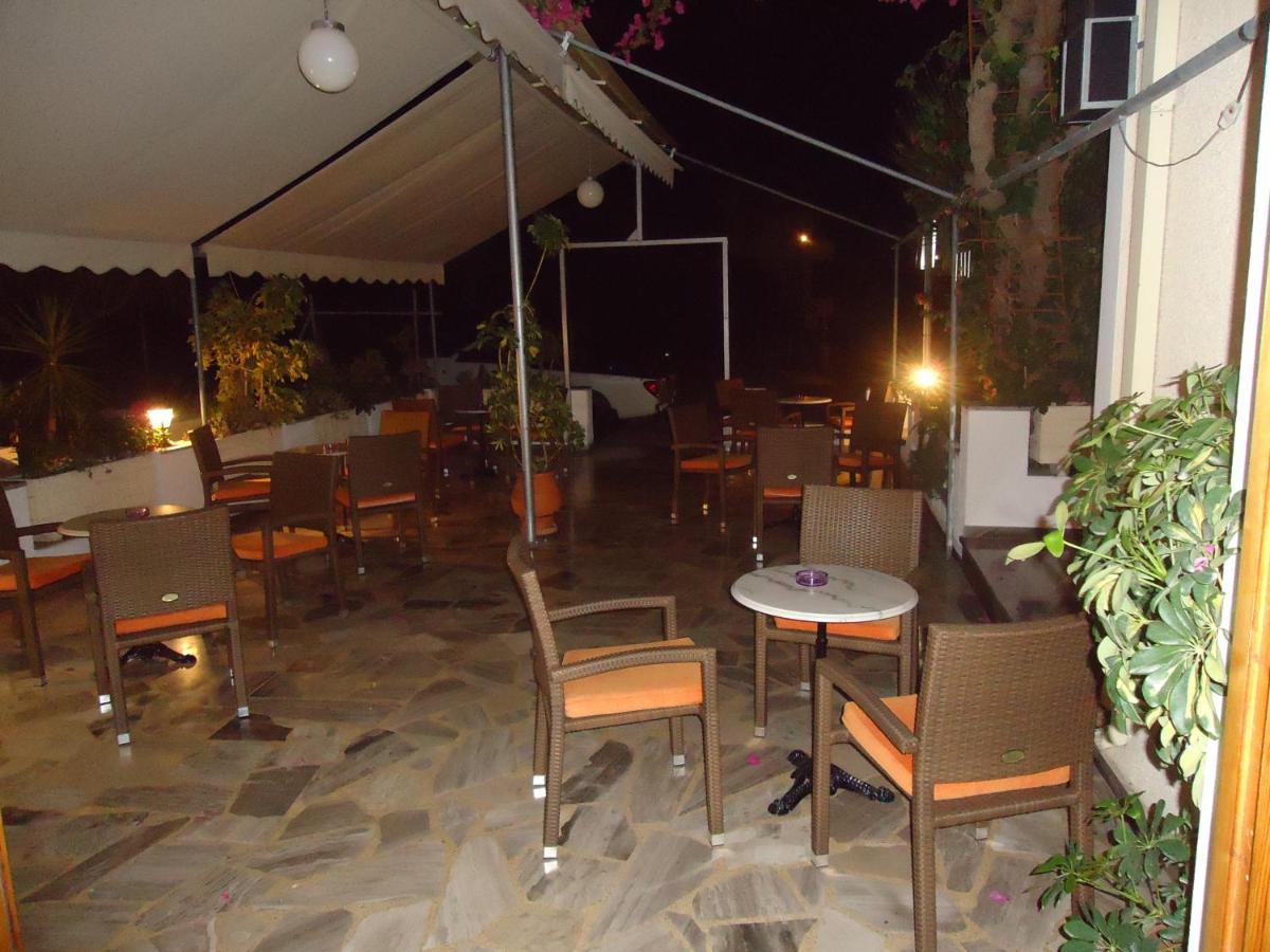 Hotel Sweetmemory Agia Marina  Esterno foto