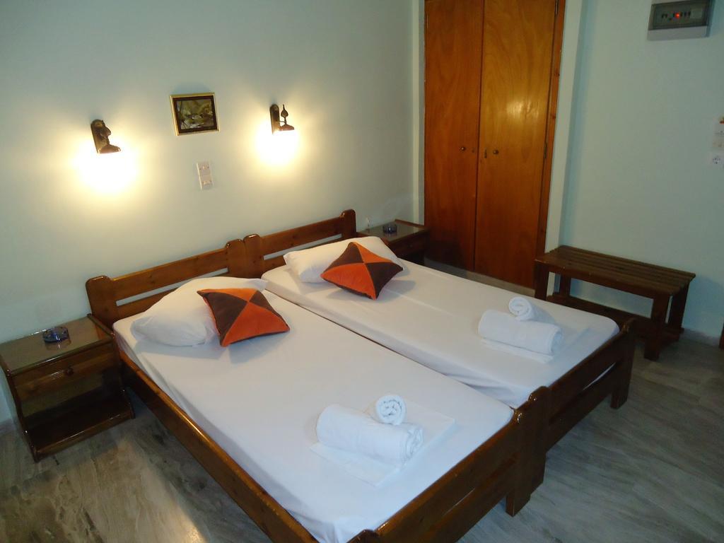 Hotel Sweetmemory Agia Marina  Esterno foto